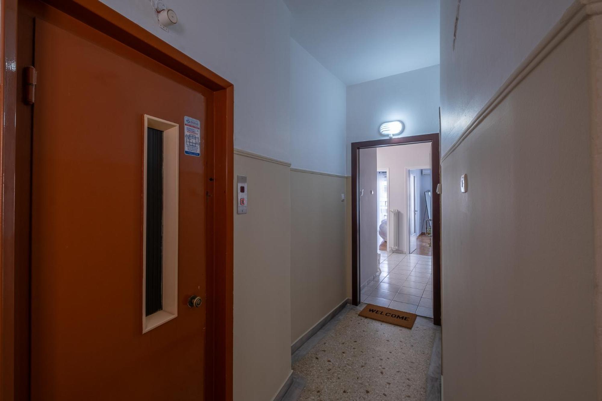 Lovely And Modern 3Bd Apartment Close To Ampelokipoi Metro Афіни Екстер'єр фото