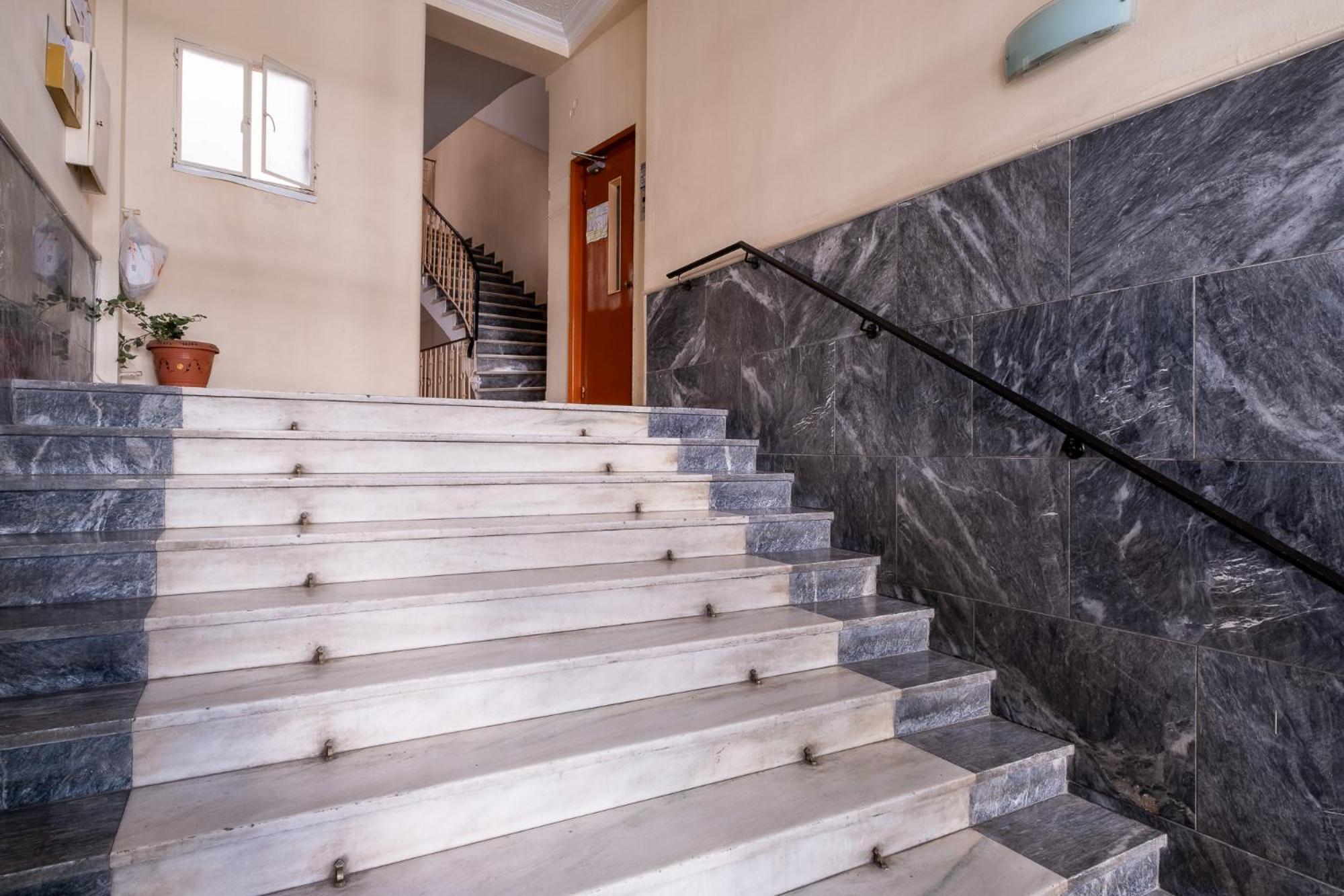 Lovely And Modern 3Bd Apartment Close To Ampelokipoi Metro Афіни Екстер'єр фото